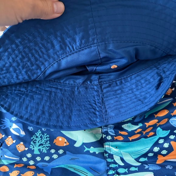 NWT- Boys size 7 3 pc swimwear set - Picture 3 of 5